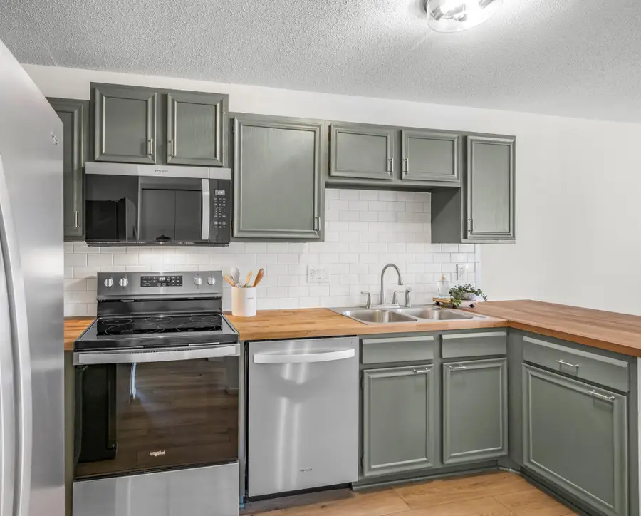 6905 Ives Lane N, Maple Grove, MN 55369 - #2