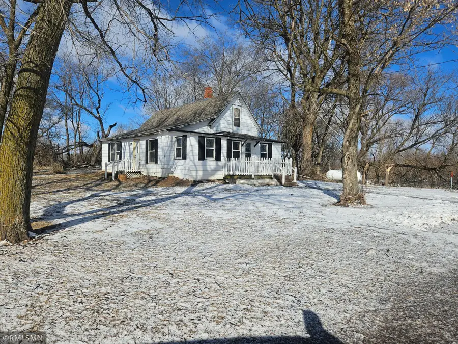 9284 95th Avenue, Milaca, MN 56353 - #2