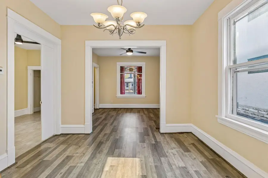 607 Simpson Street, Saint Paul, MN 55104 - #2