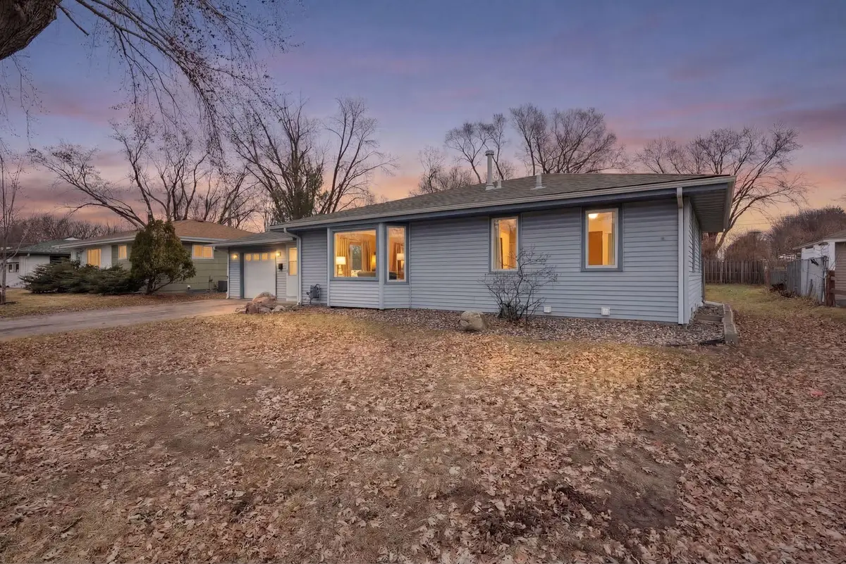 5631 6th Street Ne, Fridley, MN 55432 - #1