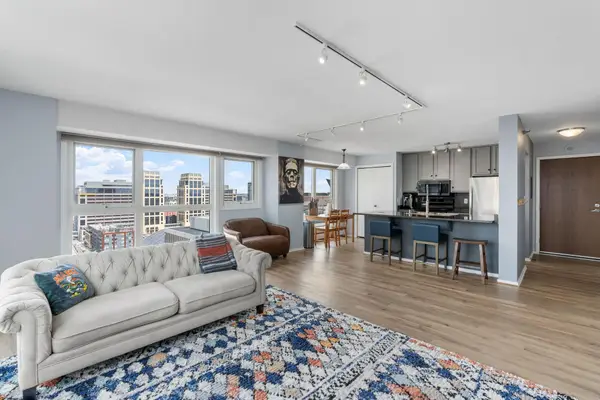 433 S 7th Street #1801, Minneapolis, MN 55415