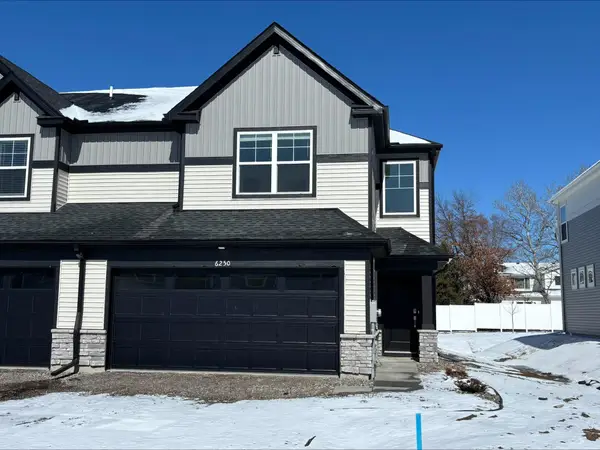 6250 205th Street N, Forest Lake, MN 55025