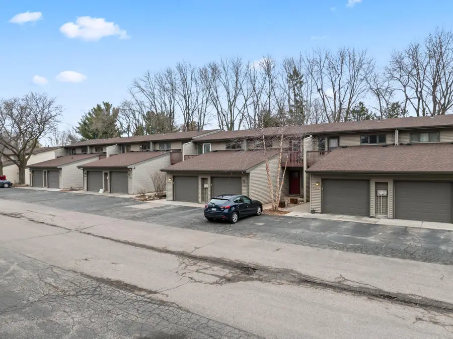 1126 Highland Avenue, Northfield, MN 55057 - #3