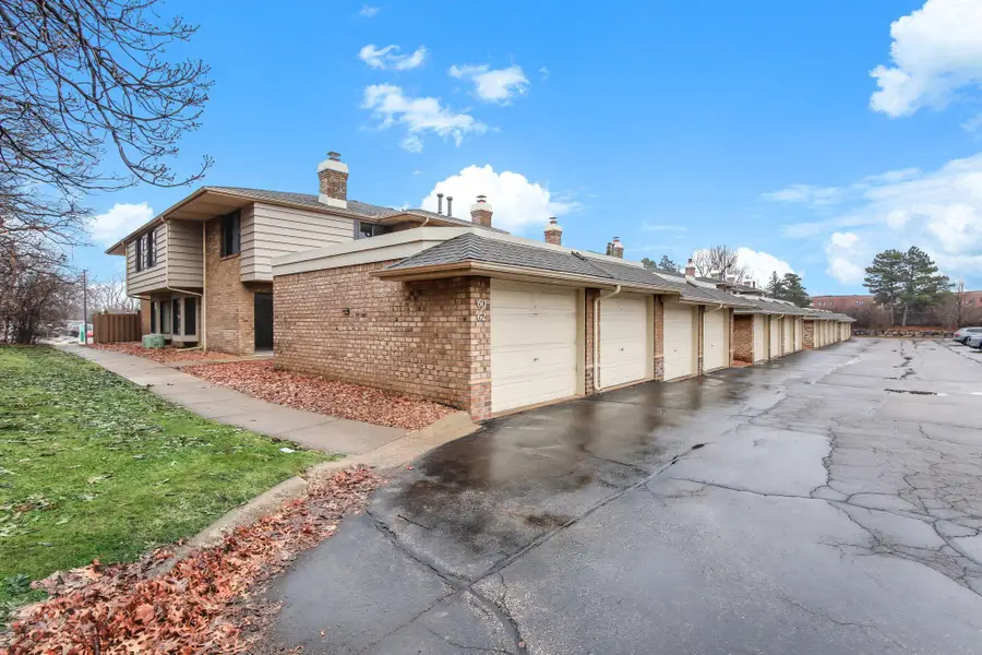 3650 Gettysburg Avenue S #60, Saint Louis Park, MN 55426 - #2