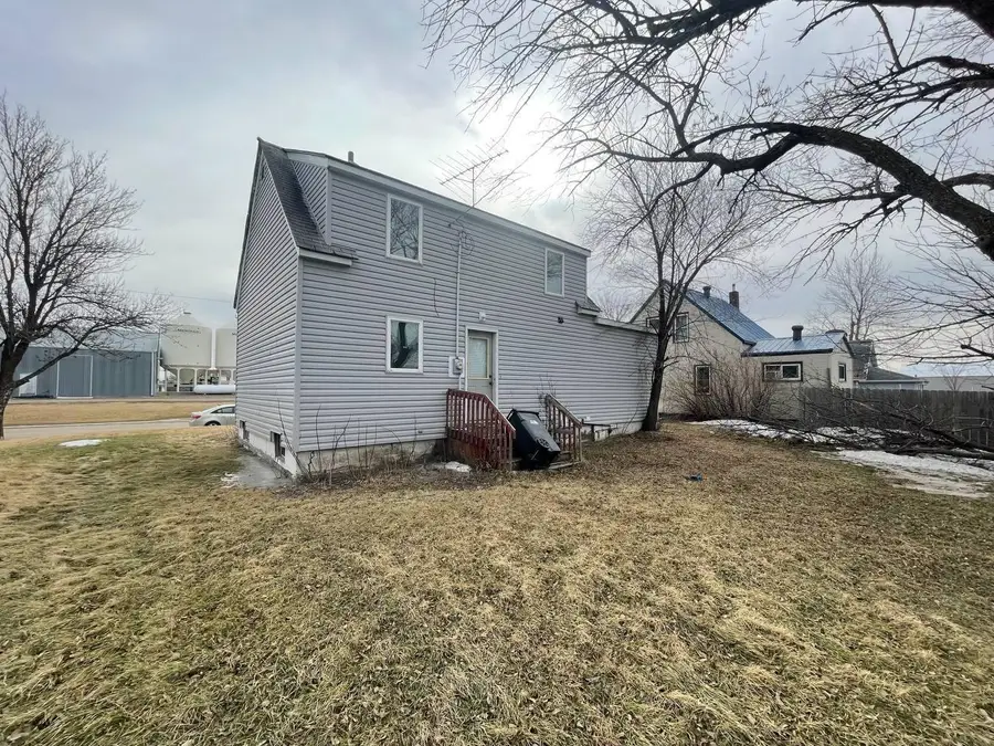 549 1st Avenue W, Halstad, MN 56548 - #3