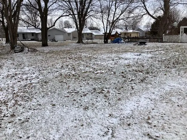 906 5th Street Sw, Waseca, MN 56093 - #3