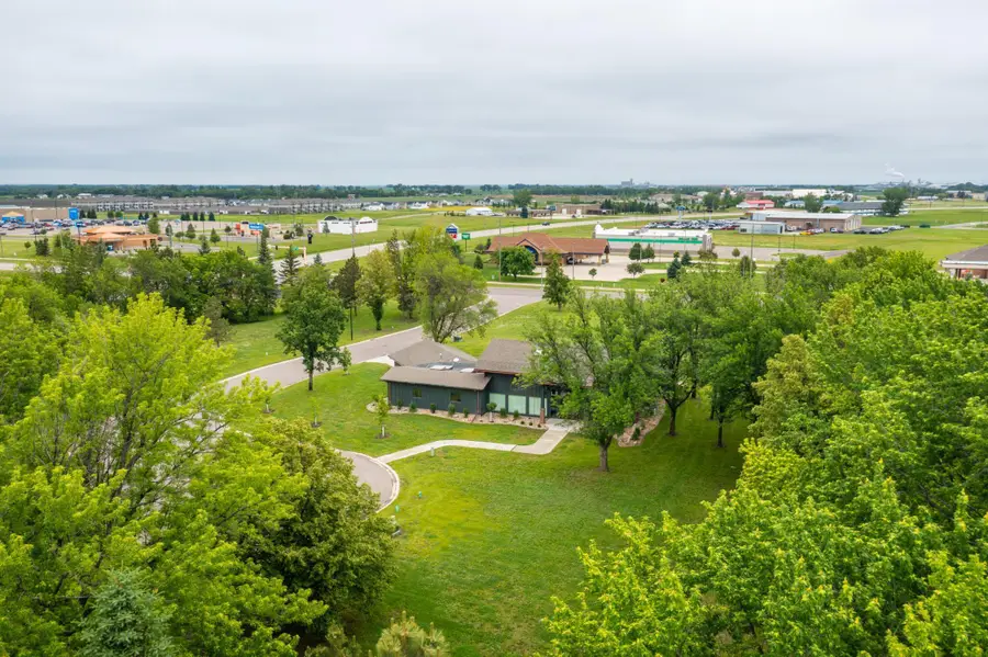 1499 Edgewood Court, Wahpeton, ND 58075 - #3