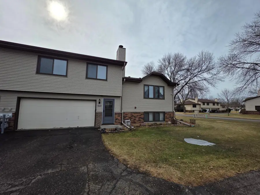 8792 N Maplebrook Circle #8792, Minneapolis, MN 55445 - #2