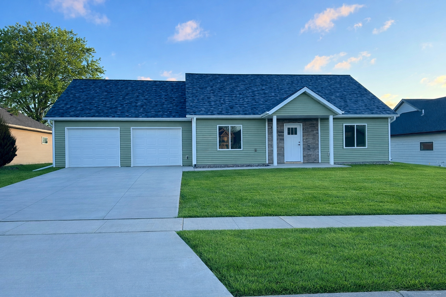 2164 Marvs Lane Ne, Stewartville, MN 55976 - #2
