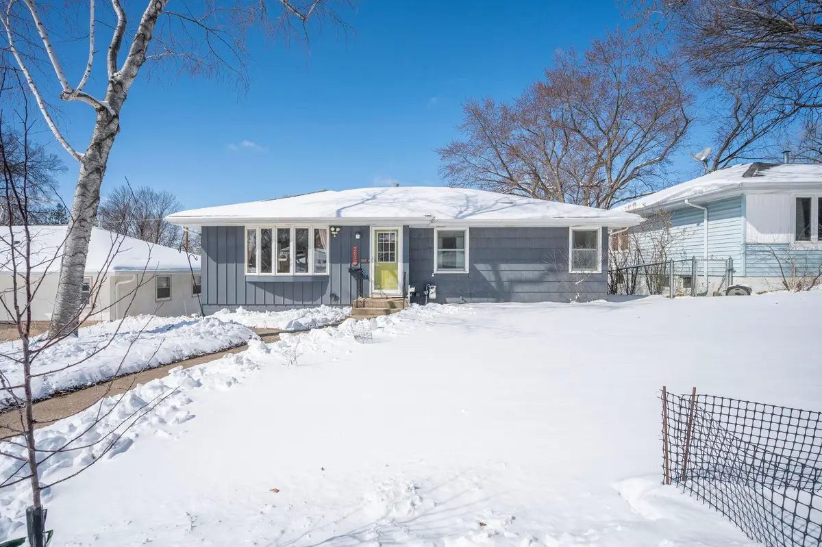 2611 Parkview Boulevard, Robbinsdale, MN 55422 - #1