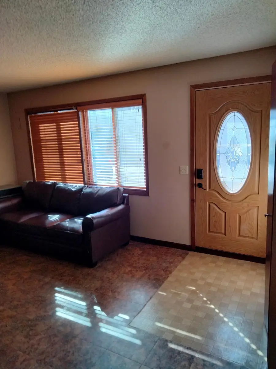 8317 Thomas Court N, Minneapolis, MN 55444 - #3