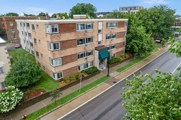 3120 Hennepin Avenue #106, Minneapolis, MN 55408