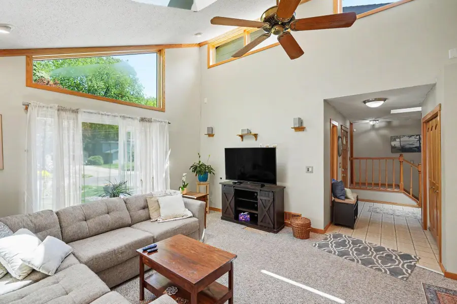 5237 Elk Street, Saint Paul, MN 55110 - #3