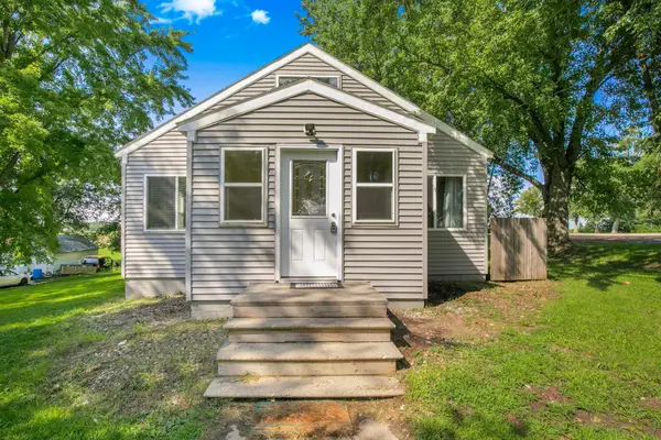109 Main Street E, Melrose, MN 56352