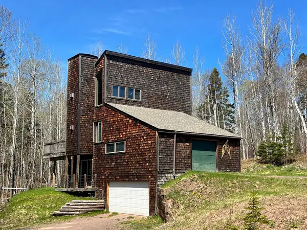 67 Snowshoe Trail, Tofte, MN 55615