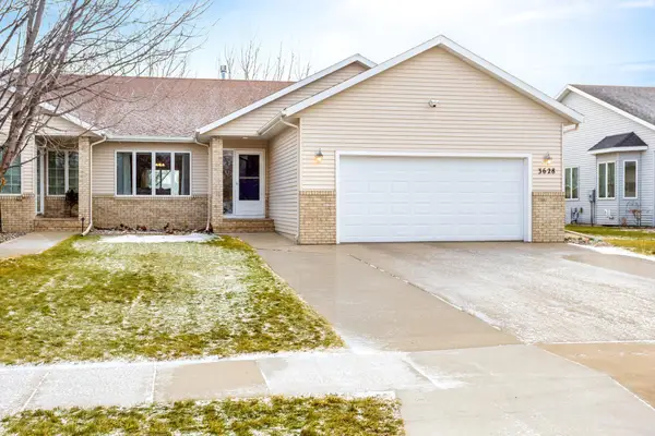 3628 28th Street S, Fargo, ND 58104