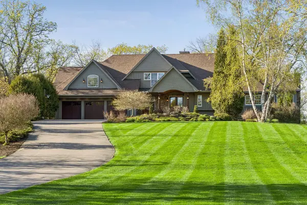 1001 Wildhurst Trail, Mound, MN 55364
