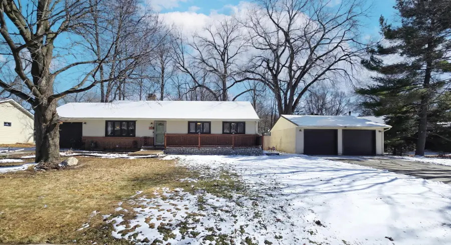 1894 Maryknoll Avenue N, Saint Paul, MN 55109 - #3