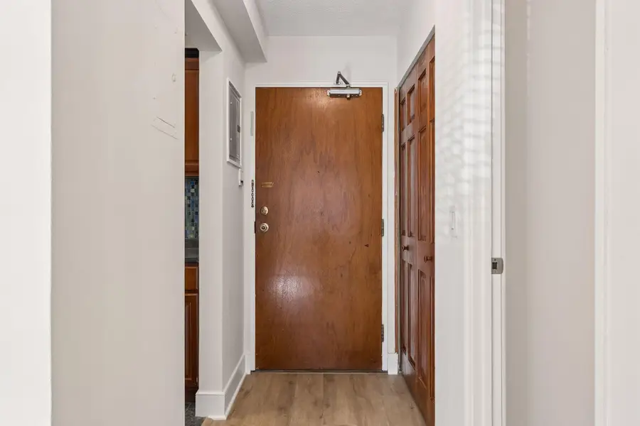 2212 Aldrich Avenue S #102, Minneapolis, MN 55405 - #3