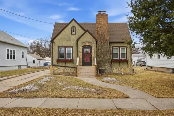1025 14th Street N, Fargo, ND 58102