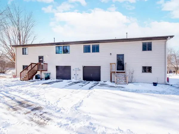 9991 S Cord Street Ne, Circle Pines, MN 55014