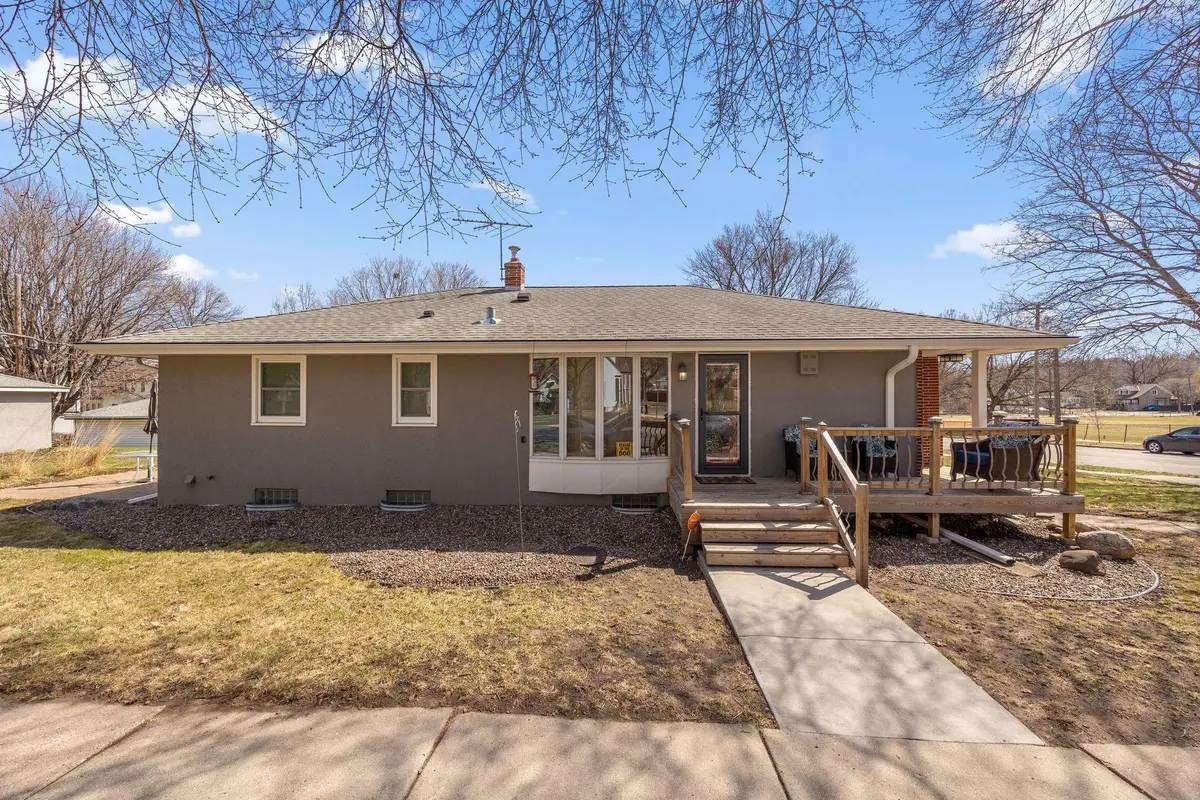 205 Baker Street W, Saint Paul, MN 55107 - #1