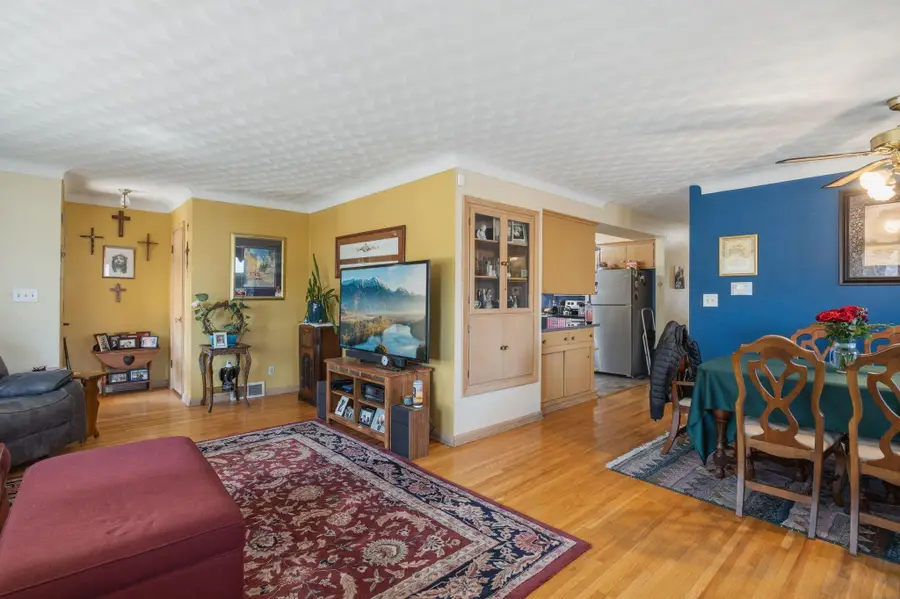 205 Baker Street W, Saint Paul, MN 55107 - #3