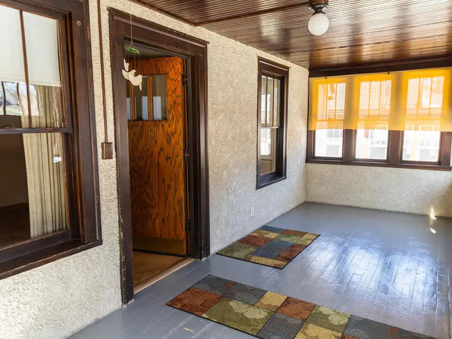 3847 Queen Avenue N, Minneapolis, MN 55412 - #2