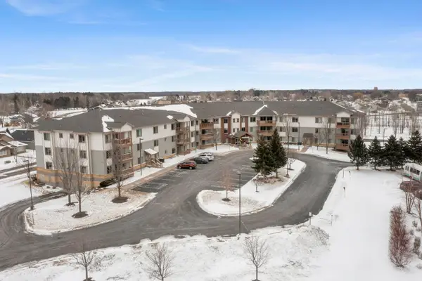 2155 6th Lane Se #101, Cambridge, MN 55008