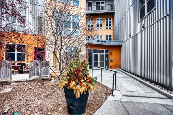 2650 University Avenue W #104, Saint Paul, MN 55114