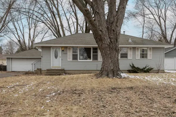 7825 Newton Avenue N, Brooklyn Park, MN 55444