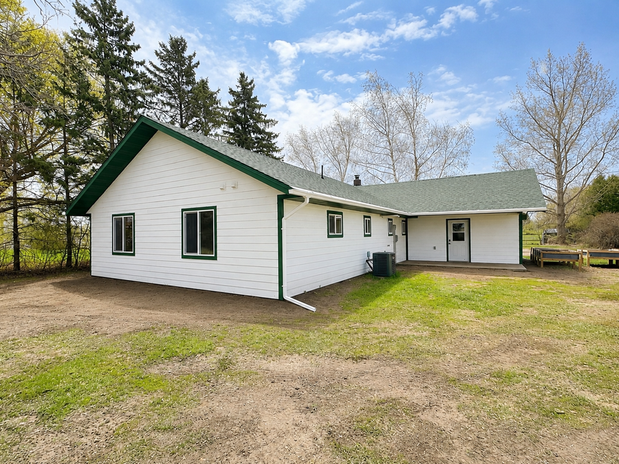 408 Main Street E, Bertha, MN 56437 - #2