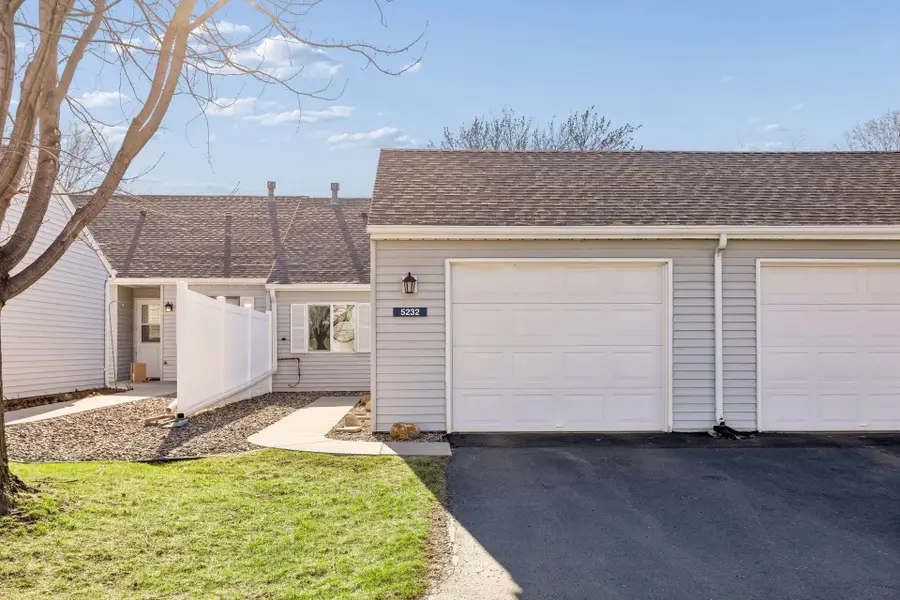 5232 148th Street W, Apple Valley, MN 55124 - #2