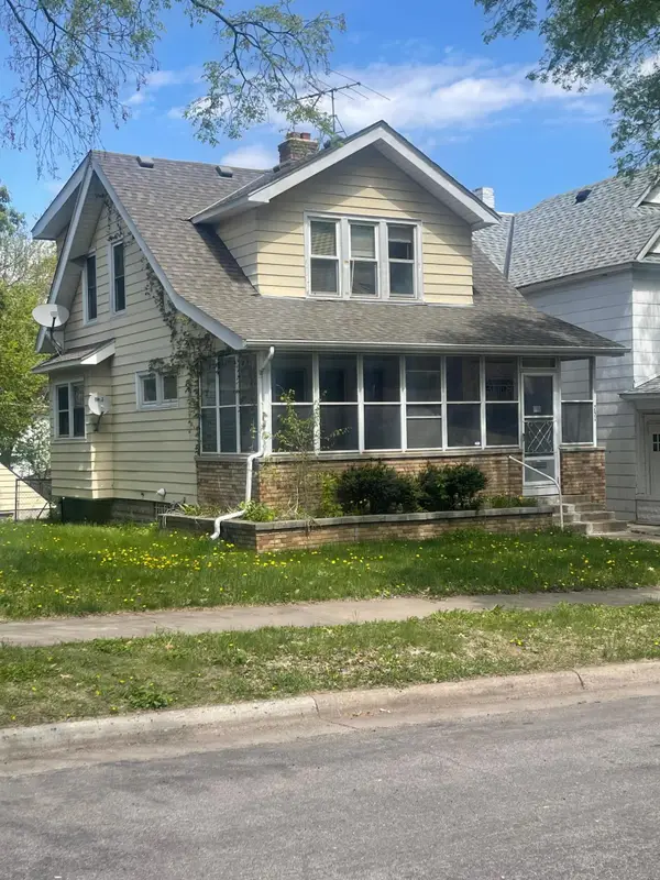 751 Lawson Avenue E, Saint Paul, MN 55106
