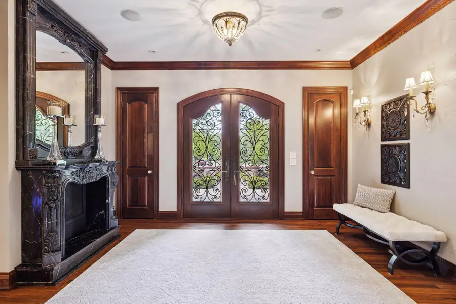 614 Hidden Creek Trail, Saint Paul, MN 55118 - #2