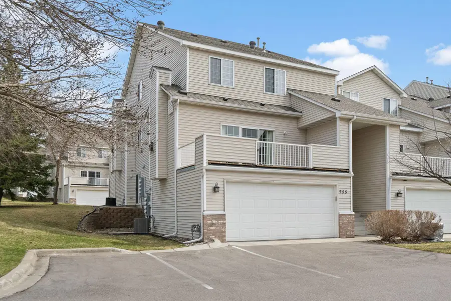 955 Santa Vera Drive, Chanhassen, MN 55317 - #2