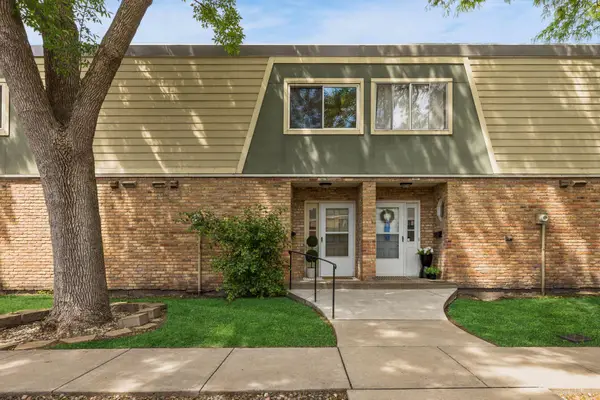 7361 W Franklin Avenue, Minneapolis, MN 55426