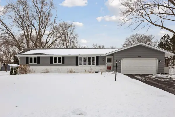 15505 6th Avenue N, Plymouth, MN 55447