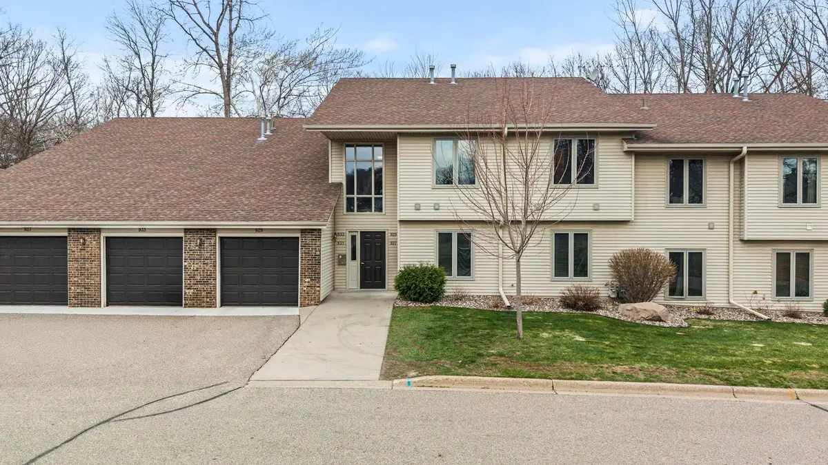 929 Oakwood Heights Circle #6, Eagan, MN 55123 - #1