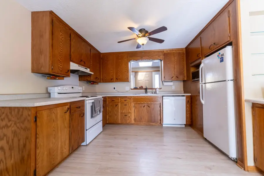 1803 10th Street Nw, Saint Paul, MN 55112 - #2