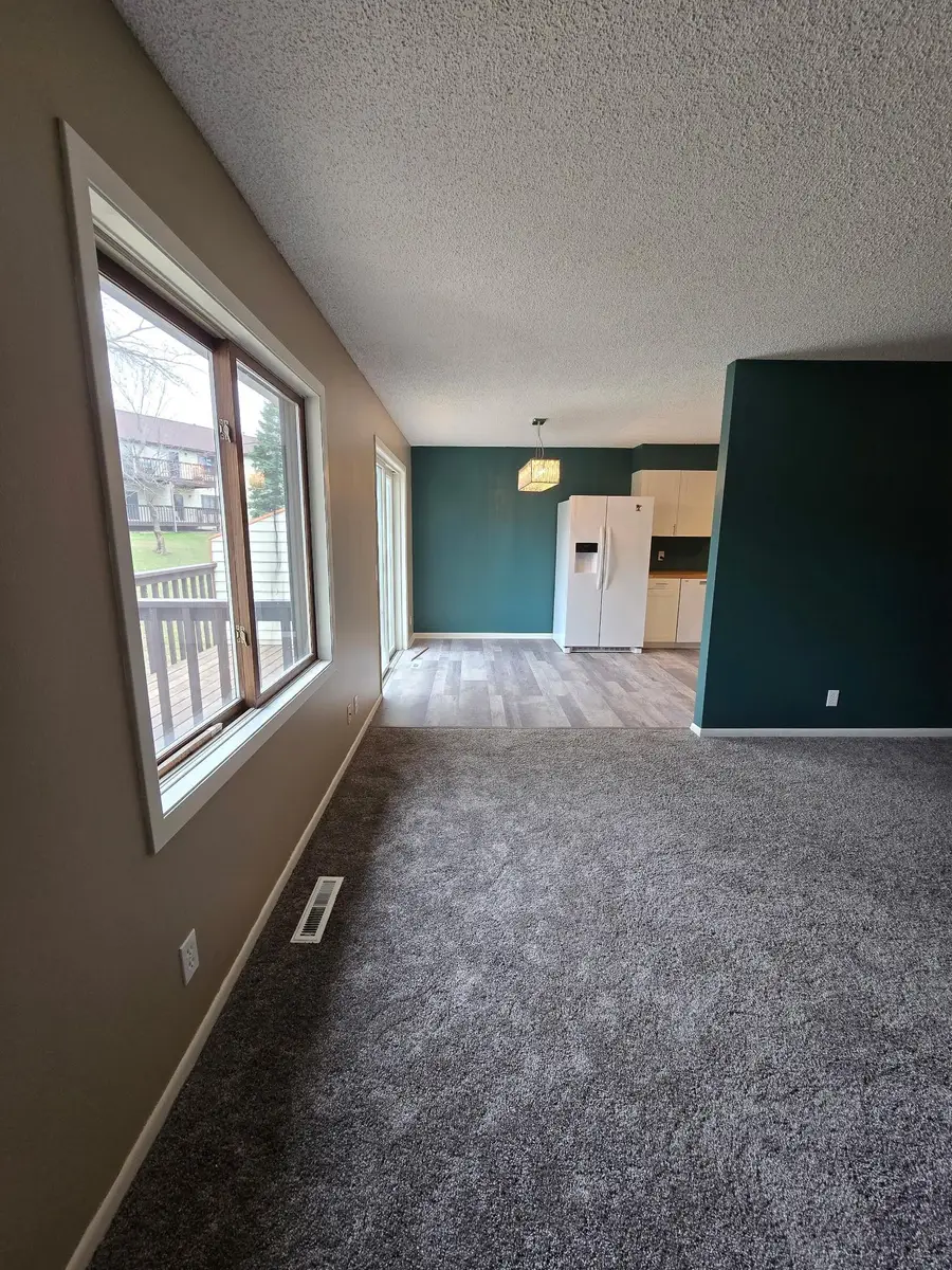 5 Crusader Avenue E #C, Saint Paul, MN 55118 - #3