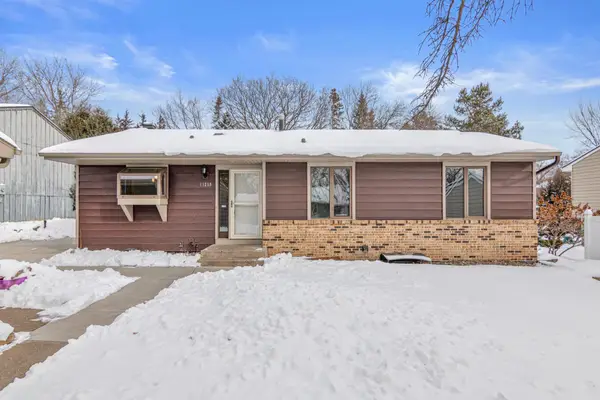 11250 Red Fox Drive, Osseo, MN 55369