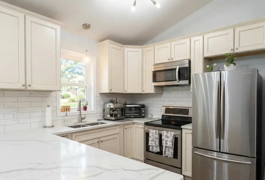 15064 92nd Place N, Maple Grove, MN 55369 - #2