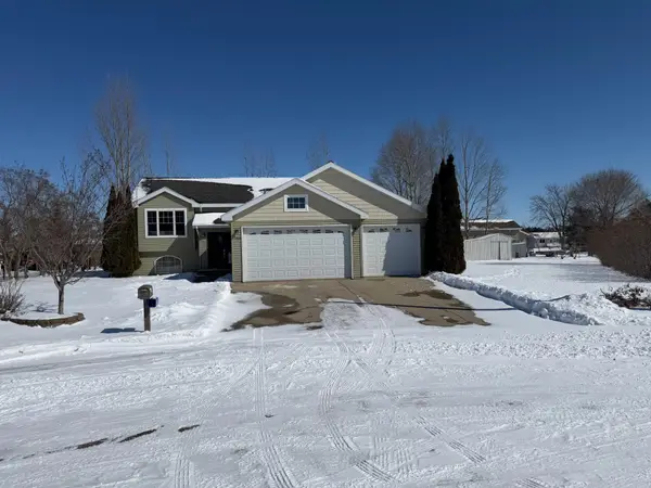 1006 12th Court Nw, Perham, MN 56573
