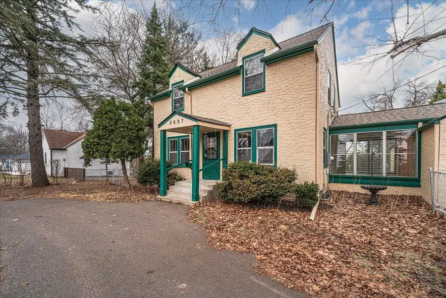 2697 Stillwater Road E, Saint Paul, MN 55119 - #2