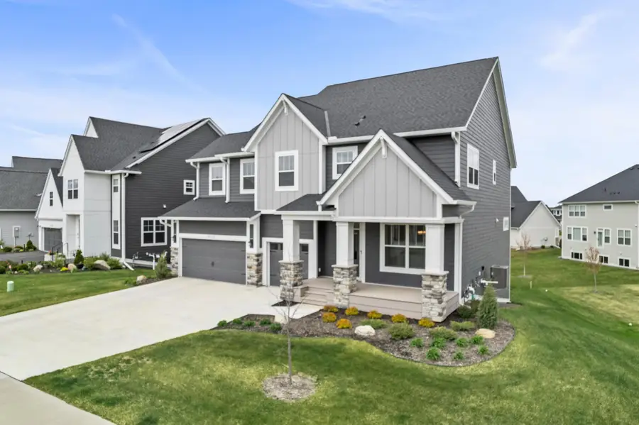 10122 Shadyview Lane N, Maple Grove, MN 55311 - #2