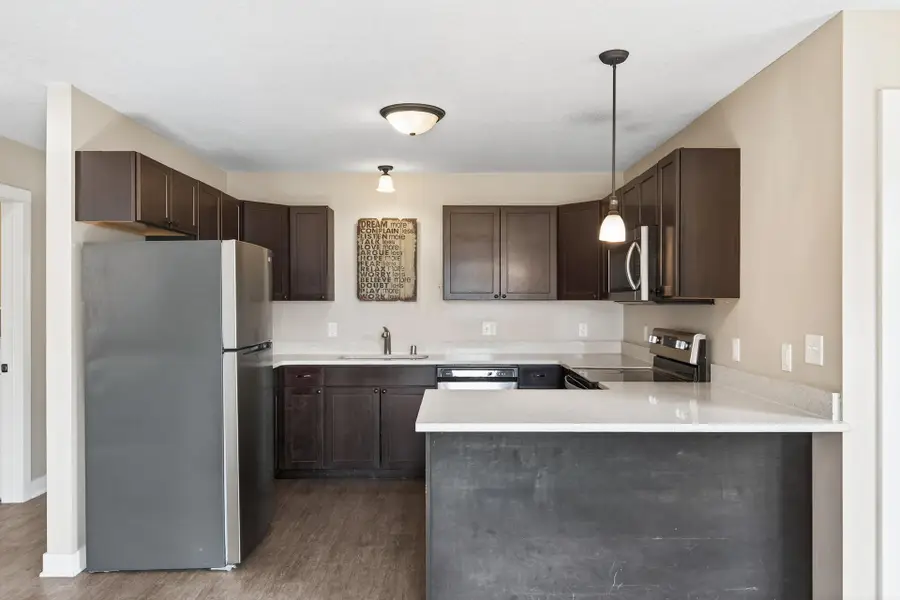 84 Curtice Street E, Saint Paul, MN 55107 - #3