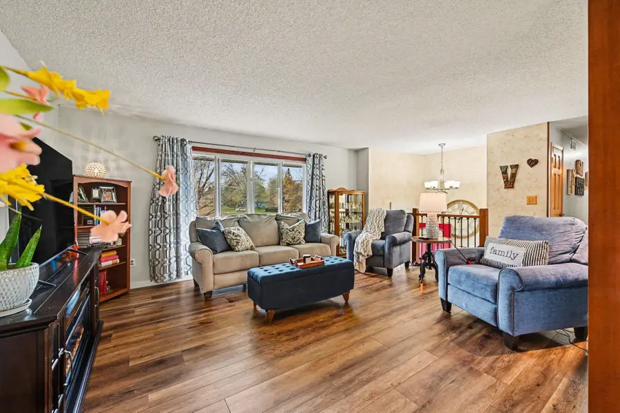 296 Logan Avenue E, Saint Paul, MN 55118 - #2