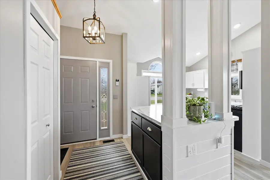 402 Birch Street Sw, Isanti, MN 55040 - #2