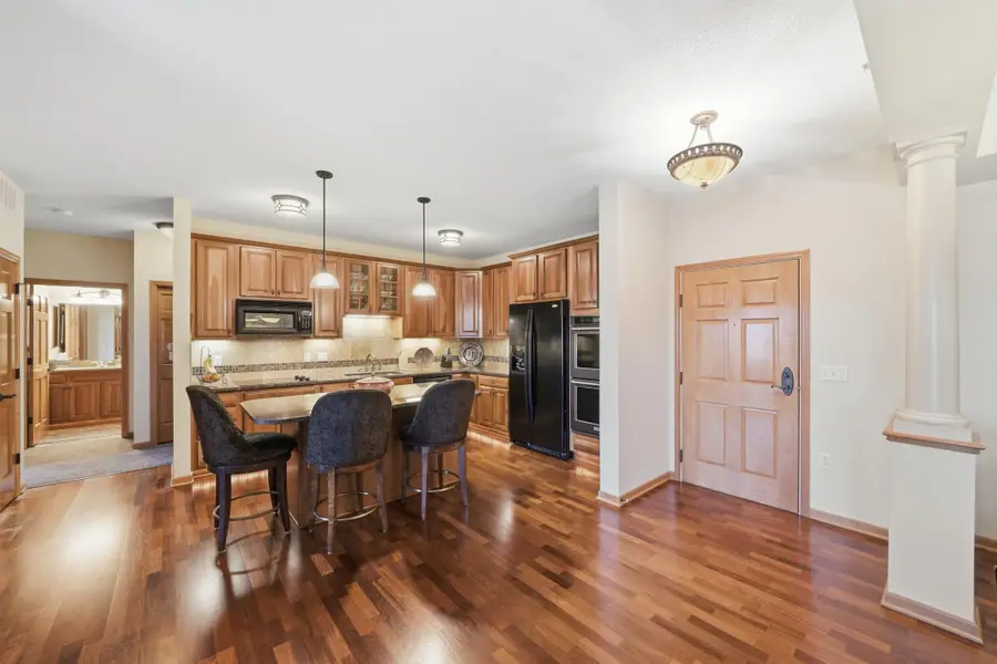 5275 Grandview Square #3401, Edina, MN 55436 - #3